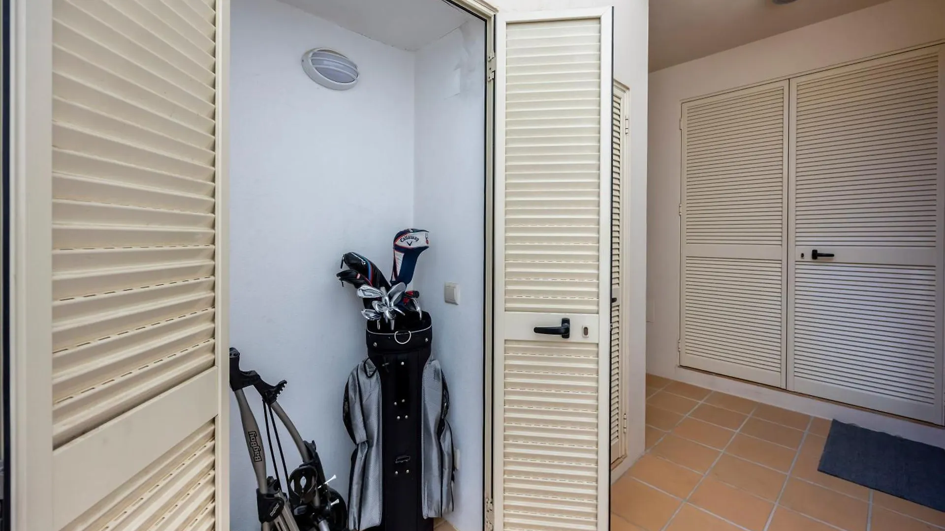 Apartment Vale Da Pinta Estombar 0*,